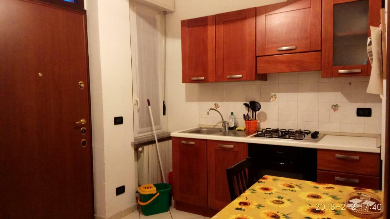 Scarpone Apartment Павия Екстериор снимка